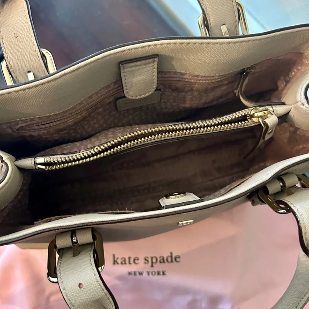 DISCOUNTED!!!  KATE SPADE Cove Street Province Satchel - Picture 7 of 10